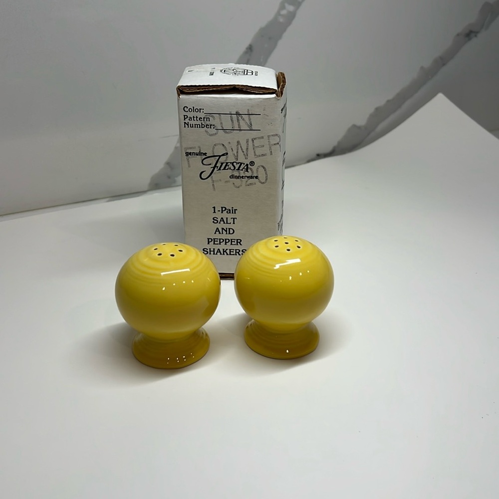 Fiesta F320 Sunflower salt and pepper shakers